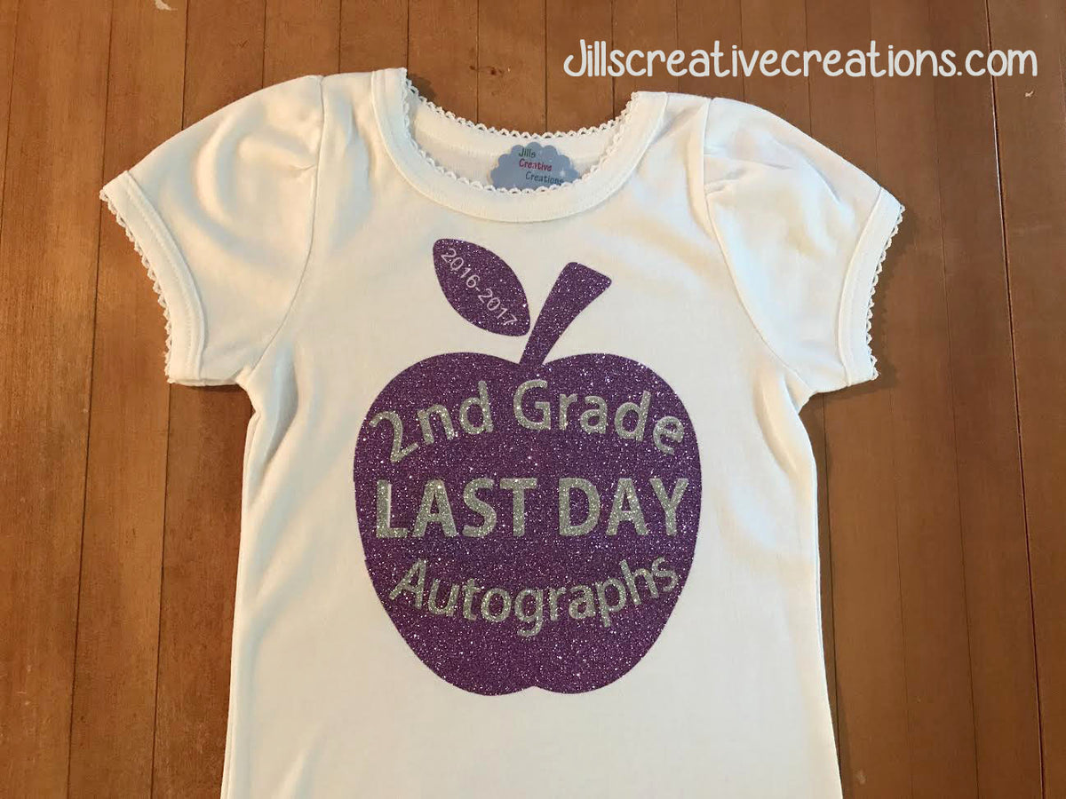 Last day of school autographs T-Shirt, apple, Purple